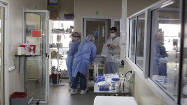 Desde el inicio de la pandemia la provincia suma 1.860 decesos. (Foto: Juan Thomes)