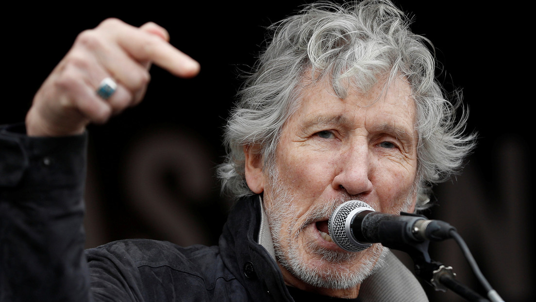 El bajista y compositor Roger Waters, ex líder de la banda Pink Floyd.