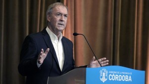 Schiaretti tildó de “burócrata de cuarto nivel” a Darío Martínez en las sesiones de la Legislatura