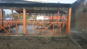 Se incendió la oficina de atención del bosque petrificado de Valcheta