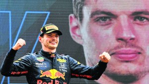 Verstappen, Viñales y Neuville, los más rápidos del viernes
