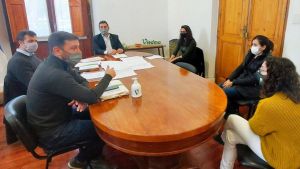 Avanza la ejecución de los servicios en el loteo Los Hornos de Viedma