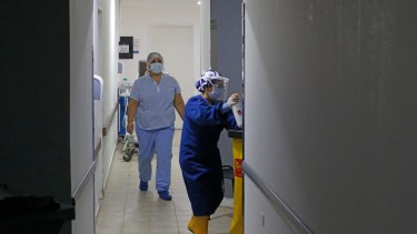 El convenio vigente para los sueldos del subsector privado de la salud vence el miércoles próximo. (Foto: Juan Thomes)