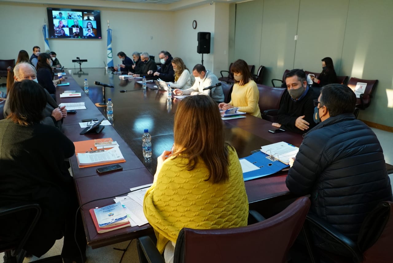 Hubo amenazas de la oposición de impugnar la votación si se continuaba el tratamiento. Foto: gentileza.