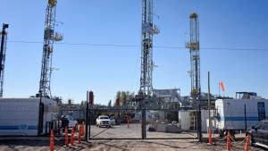 Avanza la ley de promoción petrolera sin aporte de las provincias