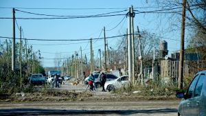 Darán electricidad segura a 14 tomas de Río Negro