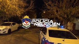 Desarticularon una fiesta clandestina en Neuquén y secuestraron tres vehículos
