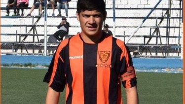 El joven fue despedido desde el club Petrolero Argentino (Gentileza)