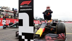 Verstappen le ganó a Hamilton en una definición espectacular en Francia