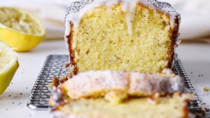 Tenés que hacer este budín de limón