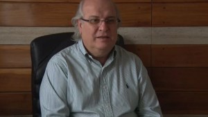 Los abogados de Neuquén piden que los judiciales vacunados vuelvan a trabajar