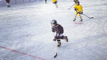 Para octubre hay que sumar horas en la pista de hielo y en el gimnasio. Foto archivo