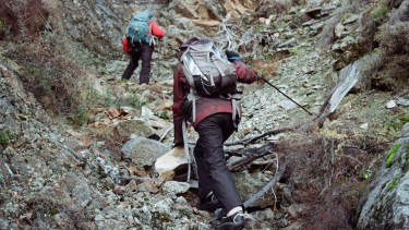 Malen y Suyai Otaño escalaron el cerro Paleta en El Bolsón a 40 años del accidente. Foto: Proyecto Twin Otter.  