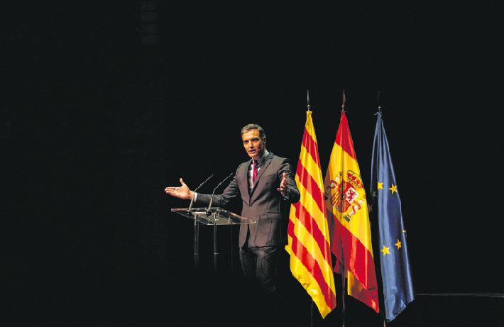El anuncio del presidente del Ejecutivo español Pedro Sánchez generó repercusiones varias: apoyo, rechazo e indiferencia.