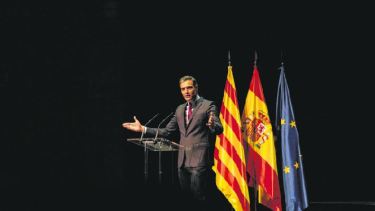 El anuncio del presidente del Ejecutivo español Pedro Sánchez generó repercusiones varias: apoyo, rechazo e indiferencia.
