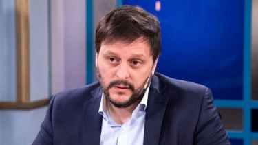 Leandro Santoro: “Si alguien me ofrecía la vacuna, lo agarraba a trompadas”.