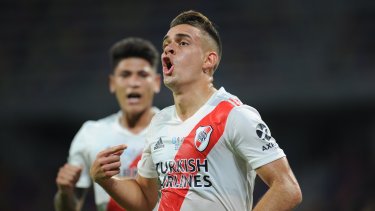 Rafael Santos Borré no tiene lugar en su club en Alemania y se ilusiona con su vuelta a River. Gentileza.