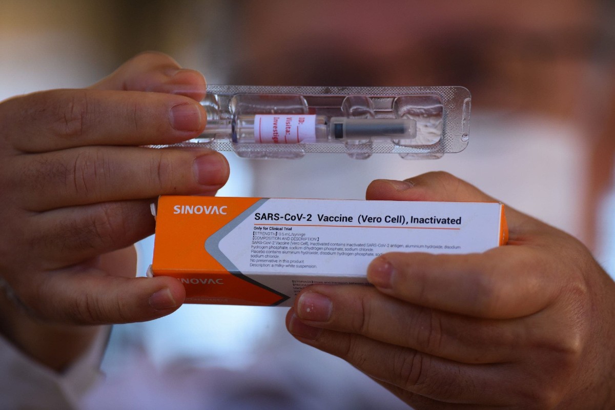 La OMS aprobó el uso de emergencia de la vacuna de Sinovac contra el coronavirus.