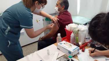 Amplían los esquemas de vacunación en Regina, Huergo y Godoy. 