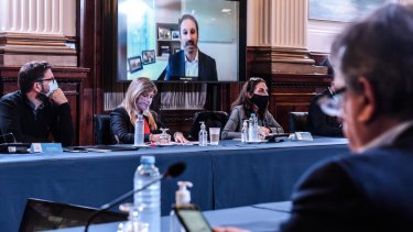 Ayer en el Congreso, Pfizer aseguró: "No hubo ningún pedido de pagos indebidos ni exigencia de intermediarios".