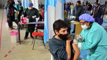 La vacunación se extenderá durante todo esta semana. Foto Marcelo Ochoa