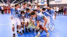 Imagen de Varados: esperan en Nueva York los barilochenses que ganaron el Panamericano de Hockey