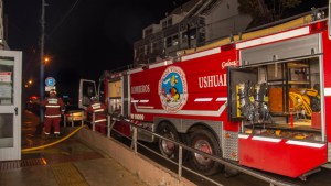 Un incendio en el hospital de Ushuaia obligó a trasladar pacientes con Covid-19
