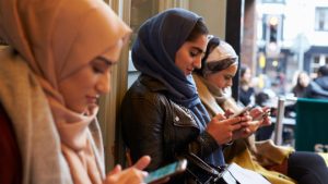 El Gobierno de Irán aprobó por primera vez un «Tinder islámico»