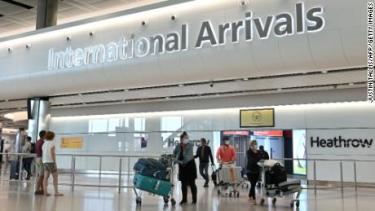 El aeropuerto Heathrow de Londres probará filas rápidas para pasajeros vacunados