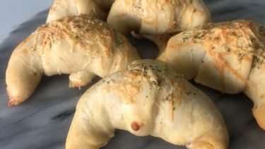 Medialunas de pizza ¿cómo las hacemos?