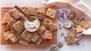 Crackers integrales fáciles y rendidoras