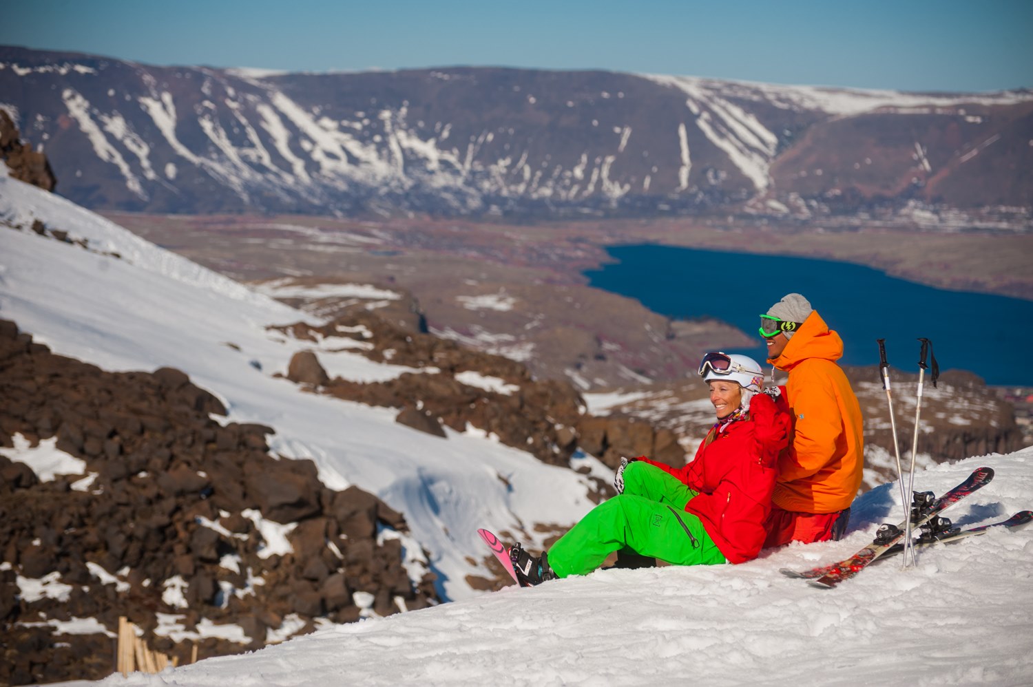 En Río Negro y Neuquén los cerros de esquí están abiertos con actividades a pleno.