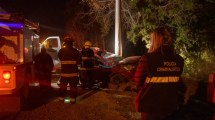 Imagen de Murió un hombre tras impactar con un poste de cemento en Roca
