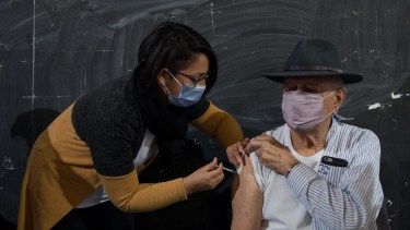 En cuatro horas se vacunaron alrededor de 500 personas. Foto: archivo