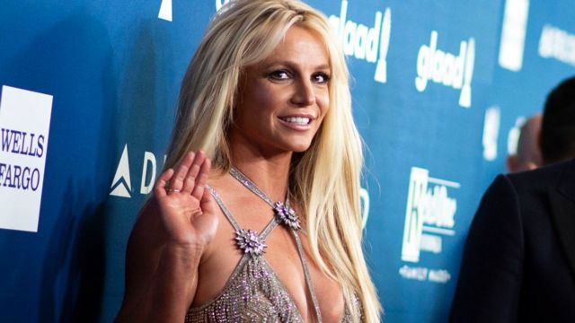 Britney anunció que abandona los escenarios. 