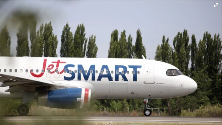 JetSmart  conecta Neuquén con otros puntos del país. Foto: Archivo Juan Thomes