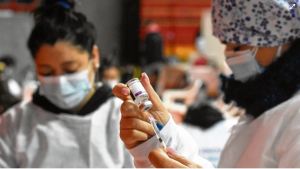 Hoy hay una nueva jornada de vacunación sin turno en Neuquén capital