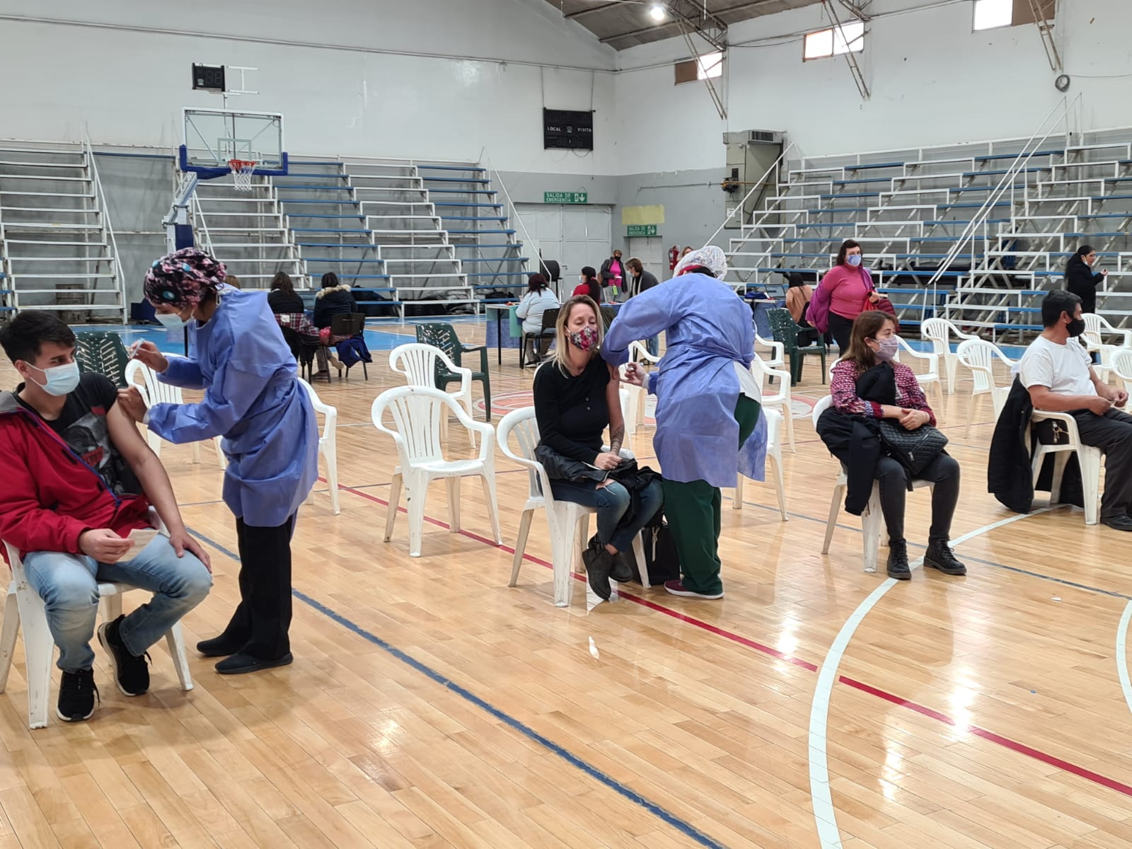 Seguirá el operativo de vacunación en Cutral Co (Foto: Andrea Vazquez)
