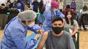 Aplicarán segundas dosis de Moderna sin turno en Cutral Co