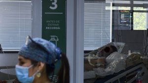 Argentina registró 10.356 casos nuevos de coronavirus y 135 muertos