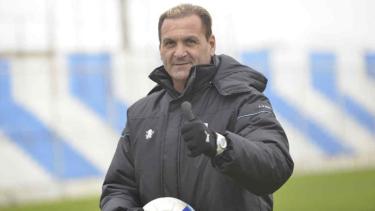 Islas será presentado el viernes y el domingo hará su debut. 