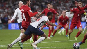 VAR, ayuda y polémica clasificación de Inglaterra en la Eurocopa