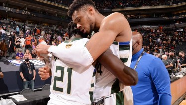 Los Bucks quedaron a un triunfo del título en la NBA