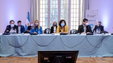 Vizzotti
 encabezó la reunión junto a los representantes de las provincias. 