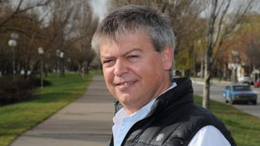 Cinco preguntas finales para las PASO de Río Negro: Jalabert dice que el gobierno «hizo todo mal» con las vacunas