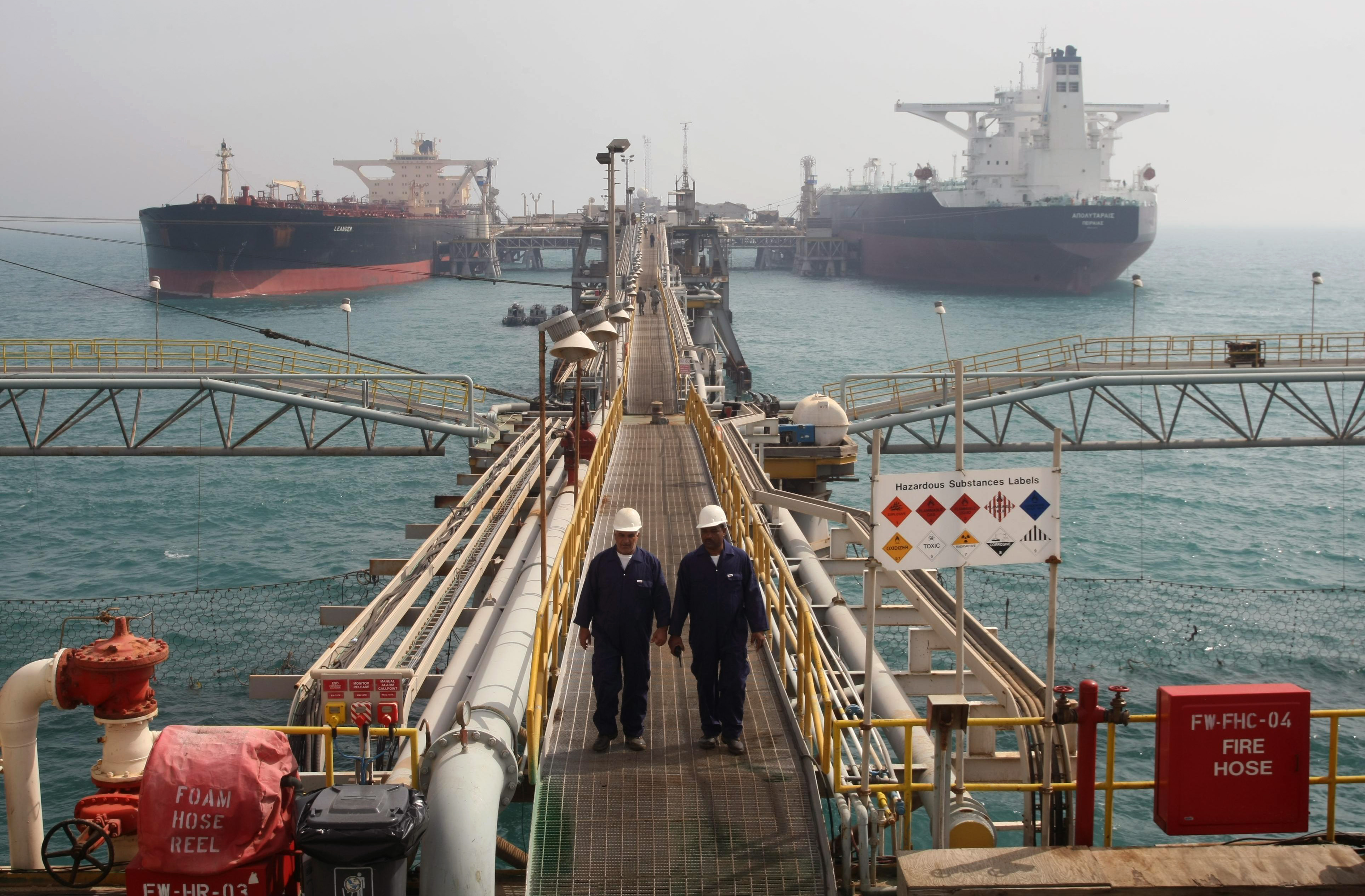 Irán comenzó a enviar petróleo por el oleoducto que une Goreh con Jask. (Foto: gentileza)