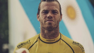 Lele Usuna encara su aventura olímpica en el surf