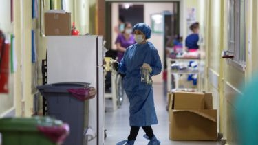 Desde el inicio de la pandemia la provincia suma 2399 muertes totales. (Foto: Juan Thomes)