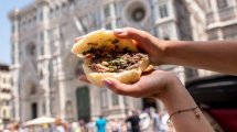 Imagen de «Impuesto al sándwich»: polémica en Italia por una propuesta en ciudades turísticas