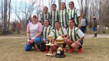 El festejo se lo llevó Tercer Tiempo en el fútbol femenino de Roca